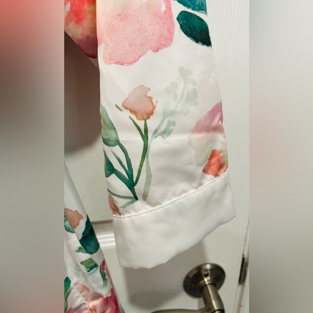 Floral Satin Robe - Picture 5 of 6